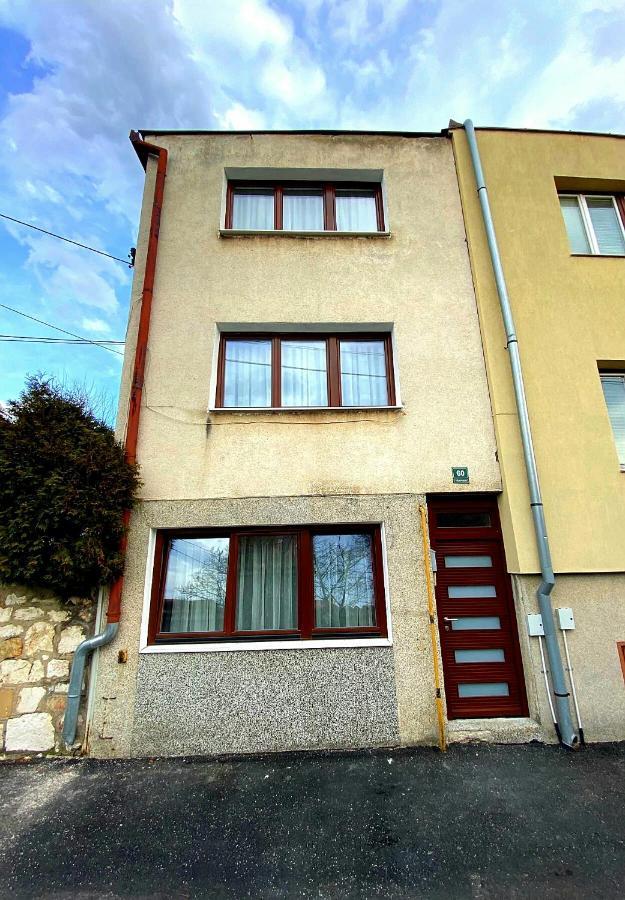 Apartman Slatki Dom 2 Сараево Экстерьер фото