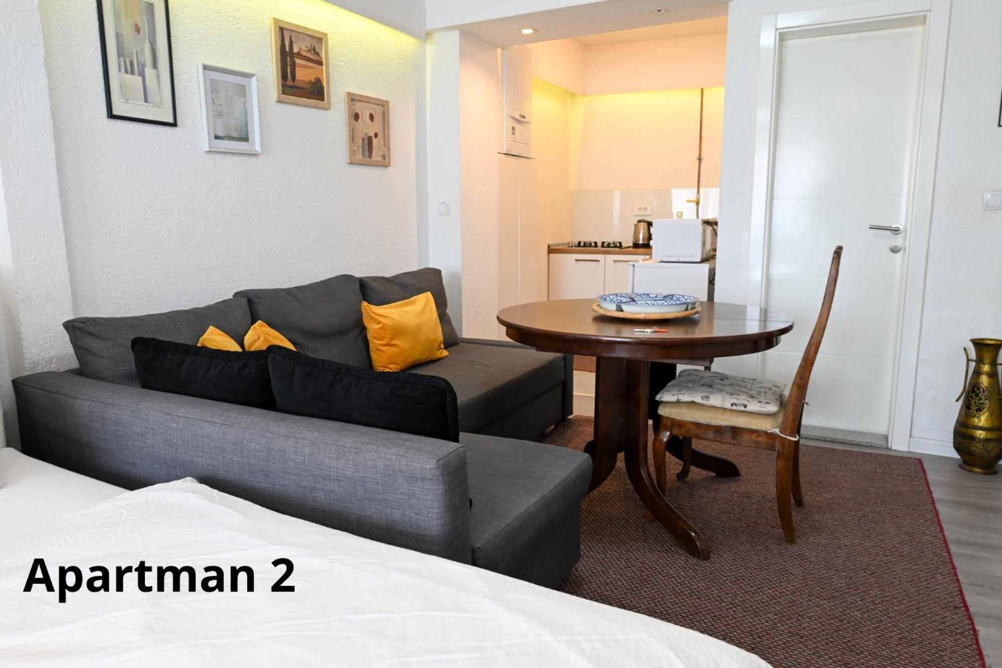 Apartman Slatki Dom 2 Сараево Экстерьер фото